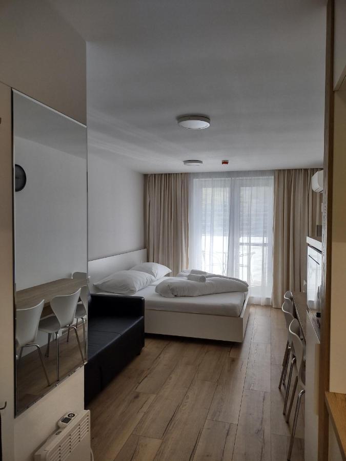 Apartman Kyjev Podhájska エクステリア 写真